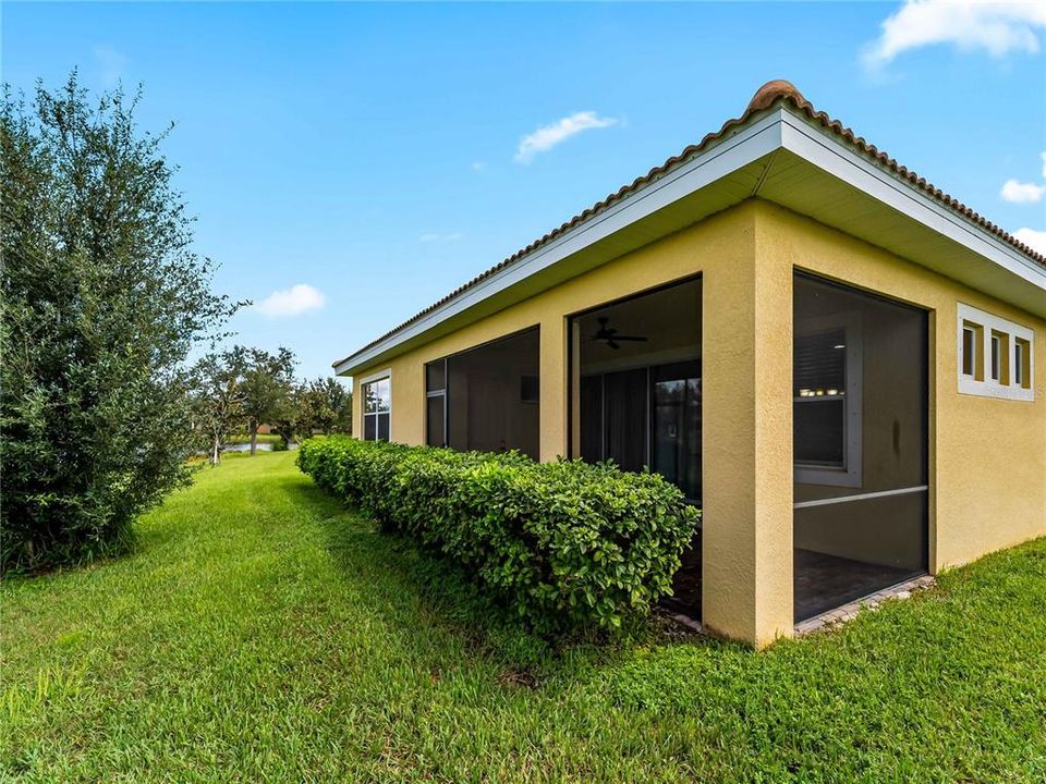 En Venta: $384,900 (4 camas, 3 baños, 2422 Pies cuadrados)