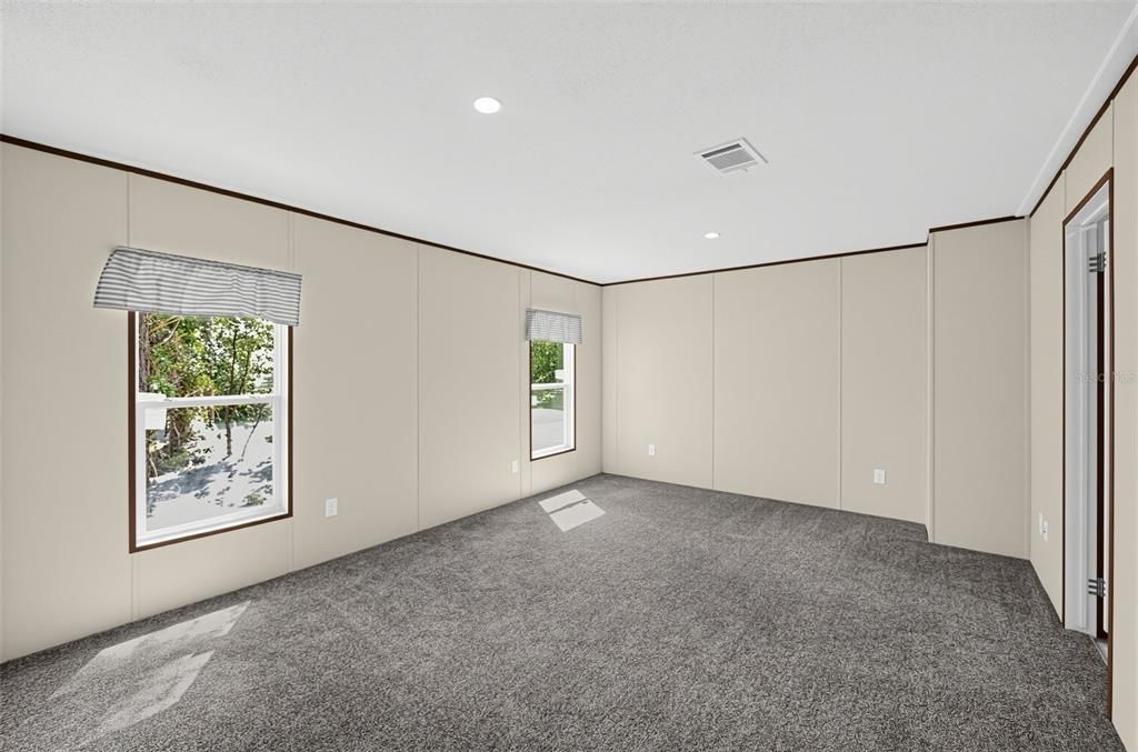 For Sale: $309,900 (4 beds, 2 baths, 1768 Square Feet)