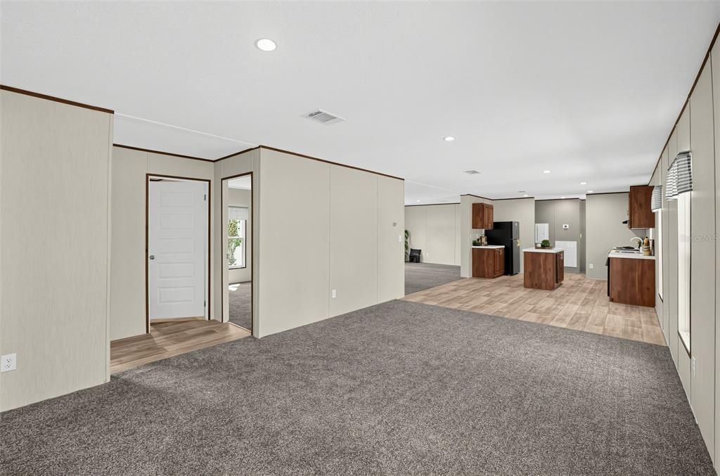 For Sale: $309,900 (4 beds, 2 baths, 1768 Square Feet)