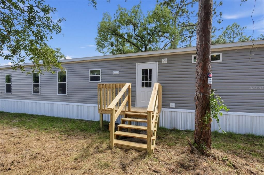 For Sale: $309,900 (4 beds, 2 baths, 1768 Square Feet)