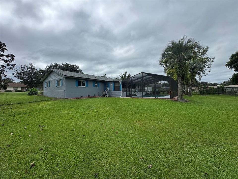 For Sale: $348,900 (3 beds, 2 baths, 1582 Square Feet)