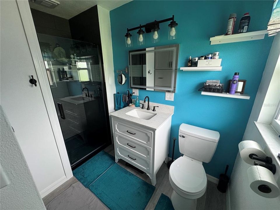 For Sale: $348,900 (3 beds, 2 baths, 1582 Square Feet)