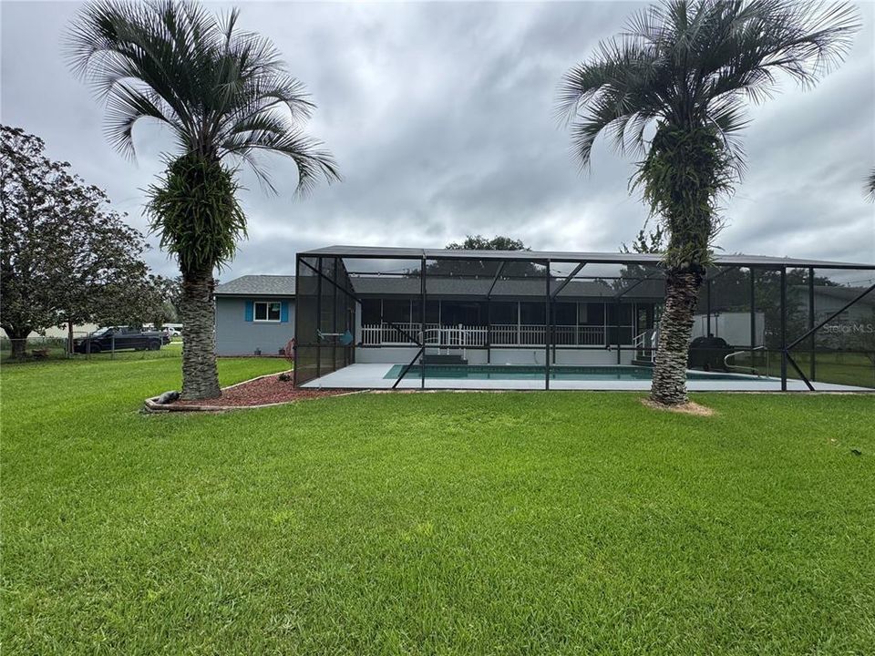 For Sale: $348,900 (3 beds, 2 baths, 1582 Square Feet)