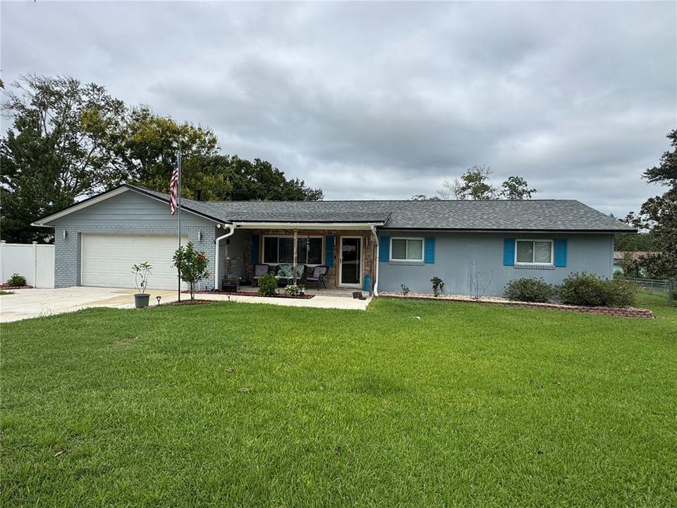For Sale: $348,900 (3 beds, 2 baths, 1582 Square Feet)
