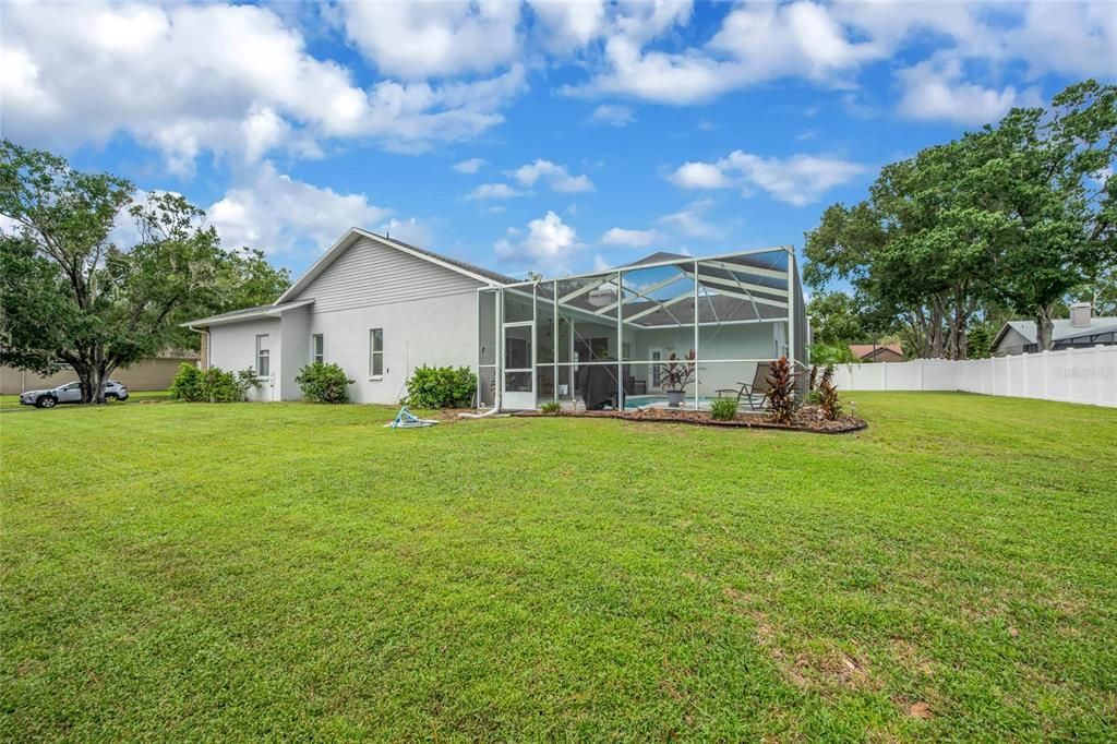 En Venta: $525,000 (4 camas, 2 baños, 2433 Pies cuadrados)