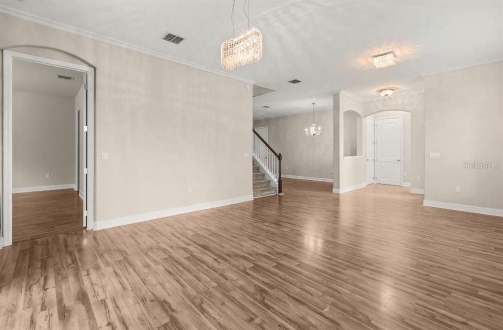 На продажу: $325,000 (3 спален, 2 ванн, 1776 Квадратных фут)