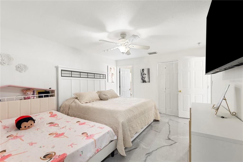 For Sale: $795,000 (5 beds, 3 baths, 3104 Square Feet)