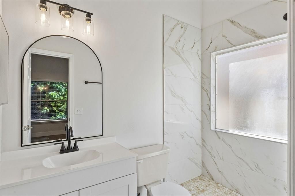 For Rent: $2,495 (3 beds, 2 baths, 1153 Square Feet)