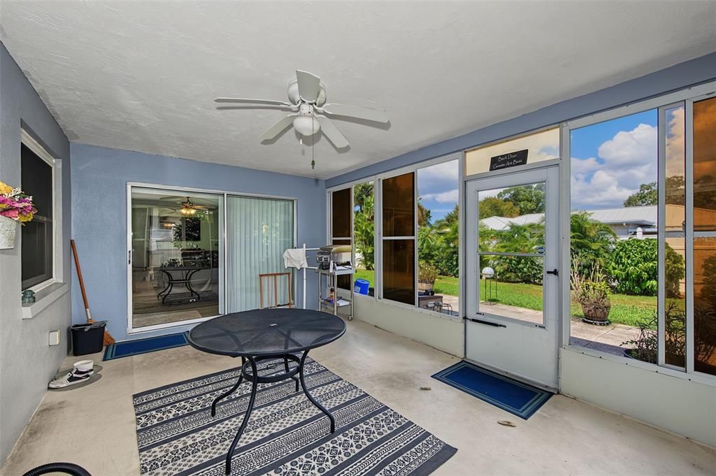 Activo con contrato: $409,900 (2 camas, 2 baños, 1570 Pies cuadrados)