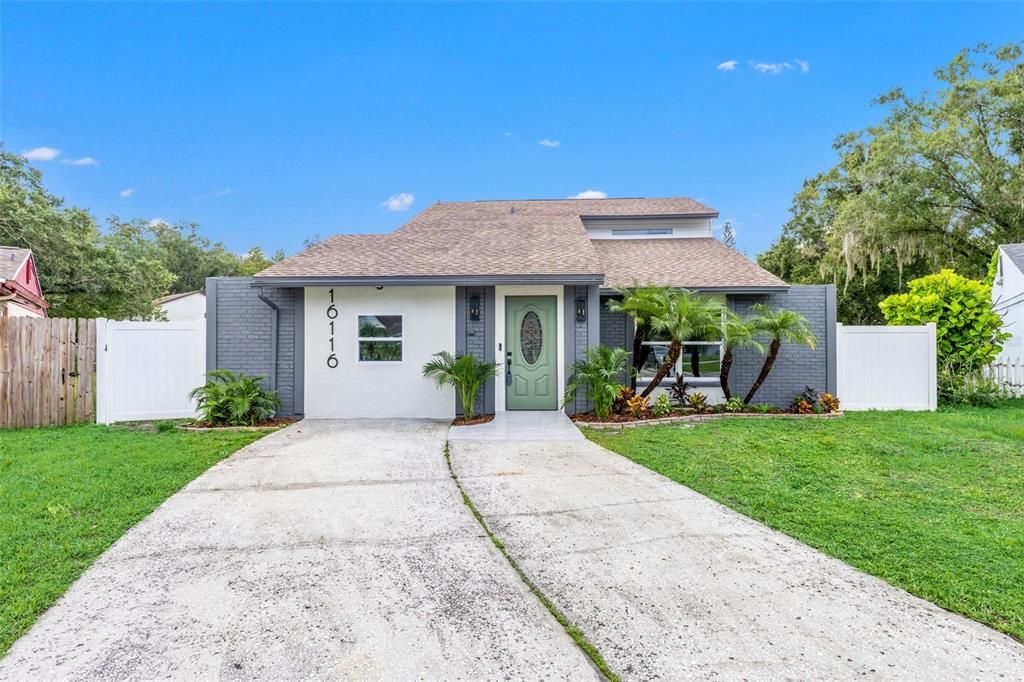 For Sale: $499,000 (4 beds, 3 baths, 1783 Square Feet)
