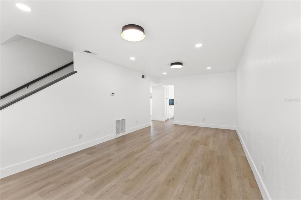 For Sale: $499,000 (4 beds, 3 baths, 1783 Square Feet)