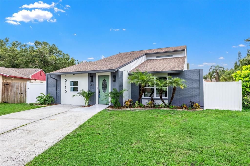 For Sale: $499,000 (4 beds, 3 baths, 1783 Square Feet)