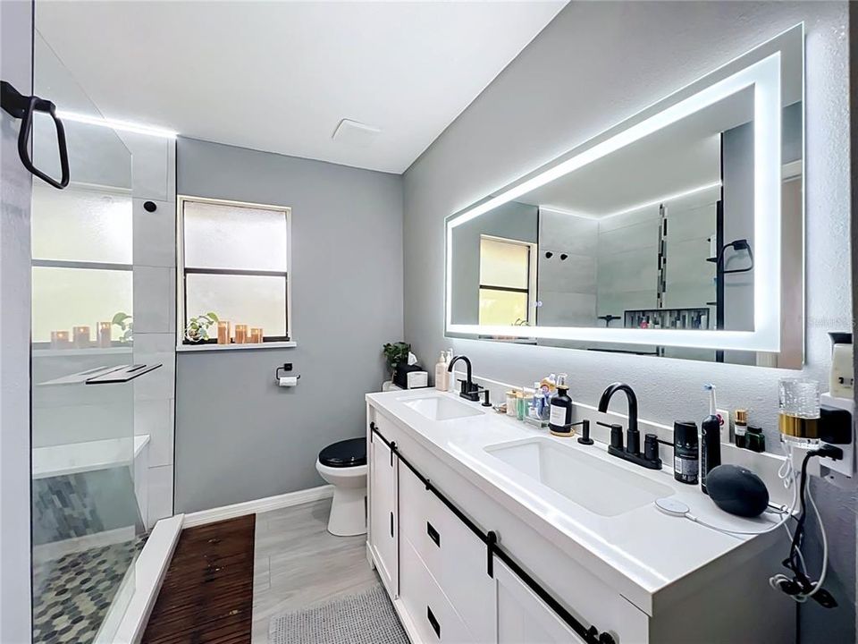 En Venta: $479,900 (3 camas, 2 baños, 1614 Pies cuadrados)