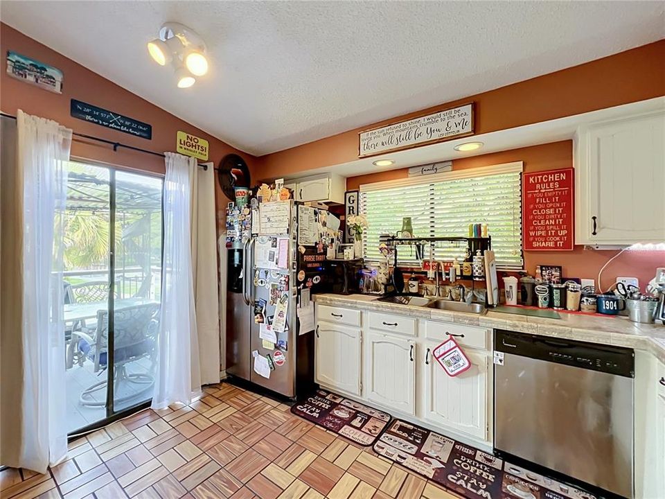 En Venta: $479,900 (3 camas, 2 baños, 1614 Pies cuadrados)