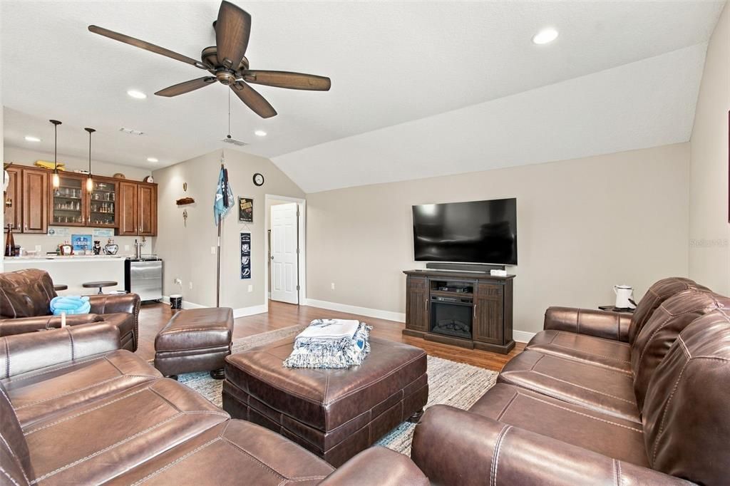For Sale: $1,167,500 (4 beds, 3 baths, 3709 Square Feet)