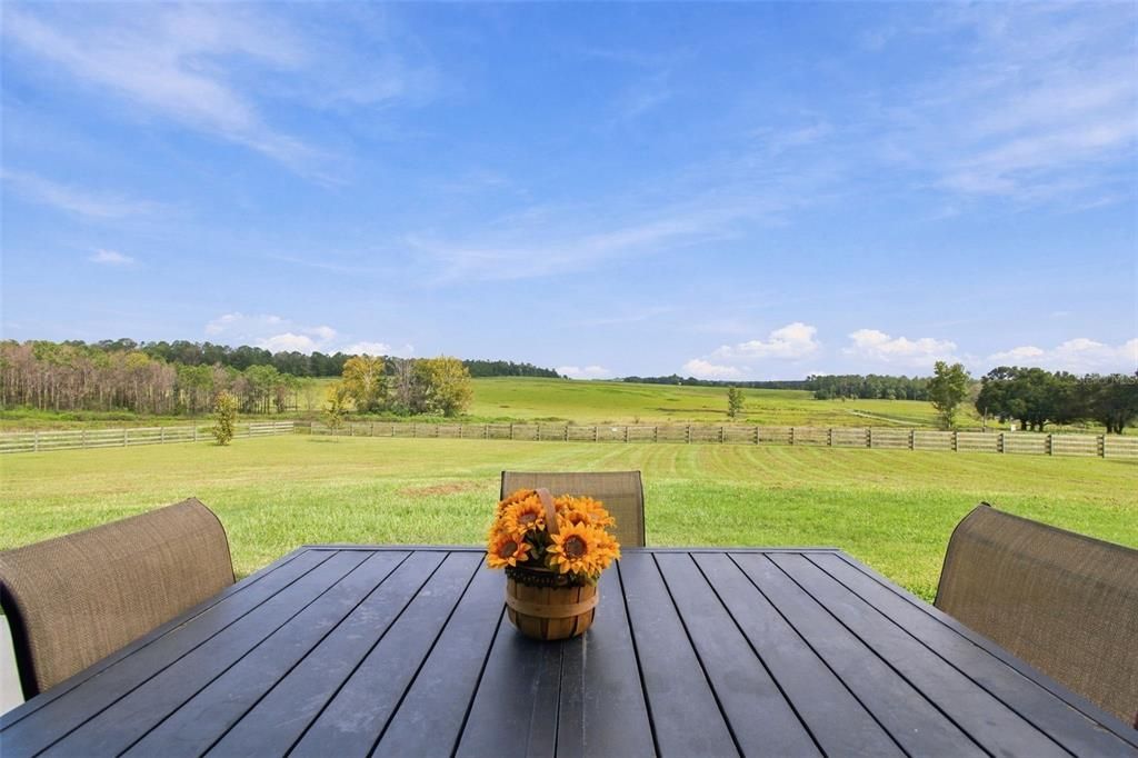 For Sale: $1,167,500 (4 beds, 3 baths, 3709 Square Feet)