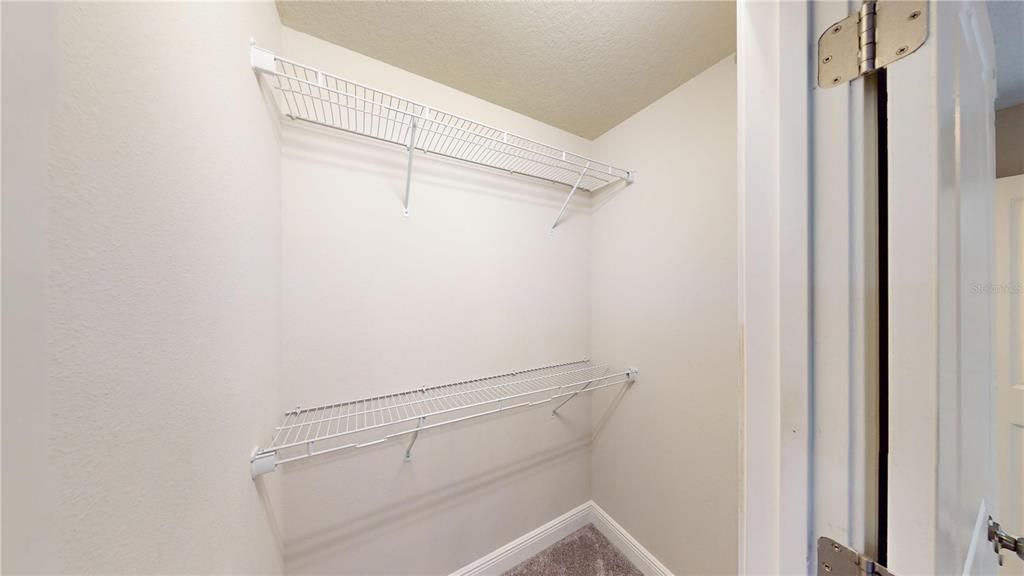 В аренду: $2,750 (3 спален, 2 ванн, 1716 Квадратных фут)