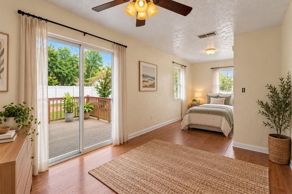 For Sale: $475,000 (4 beds, 2 baths, 1962 Square Feet)