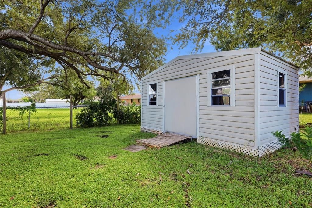 En Venta: $299,000 (3 camas, 2 baños, 1308 Pies cuadrados)