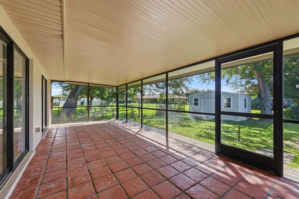 En Venta: $299,000 (3 camas, 2 baños, 1308 Pies cuadrados)