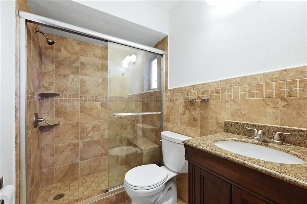 En Venta: $299,000 (3 camas, 2 baños, 1308 Pies cuadrados)