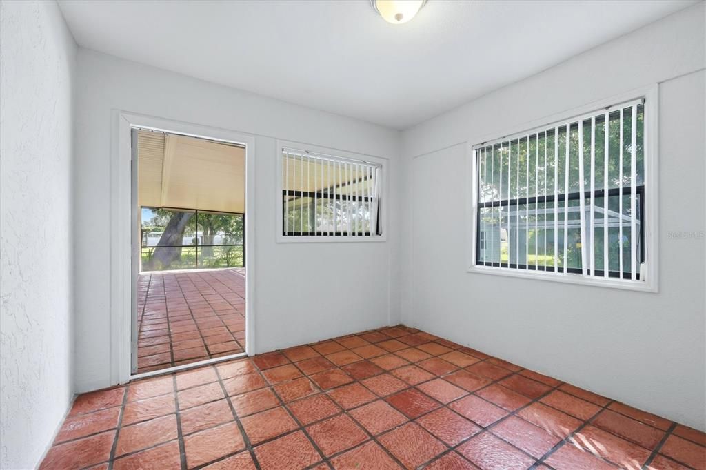 En Venta: $299,000 (3 camas, 2 baños, 1308 Pies cuadrados)