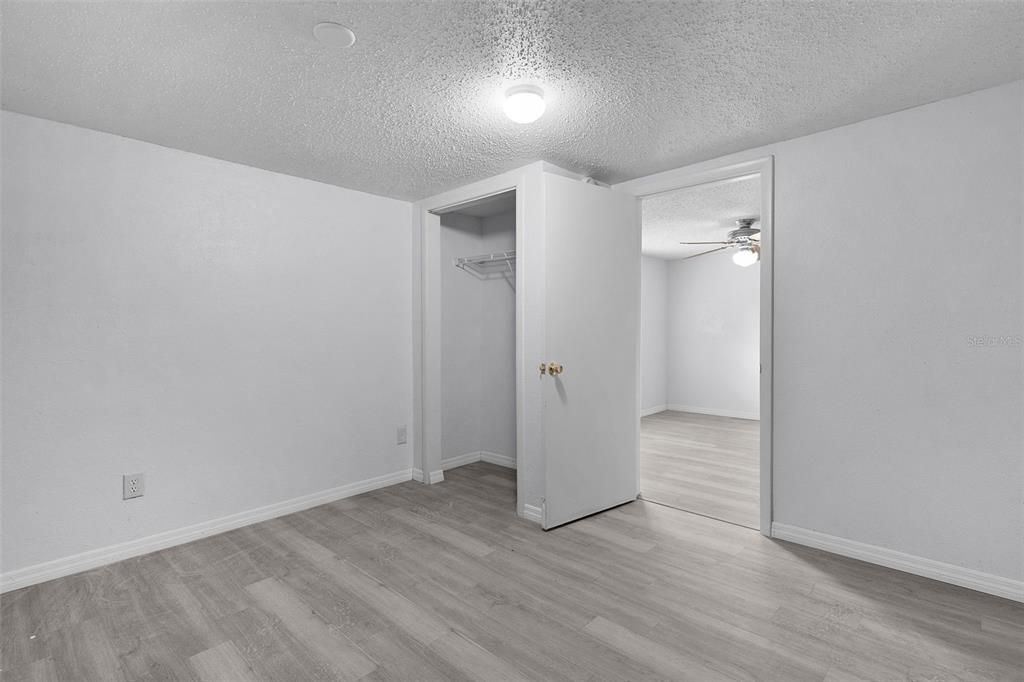 For Sale: $279,990 (3 beds, 1 baths, 1200 Square Feet)