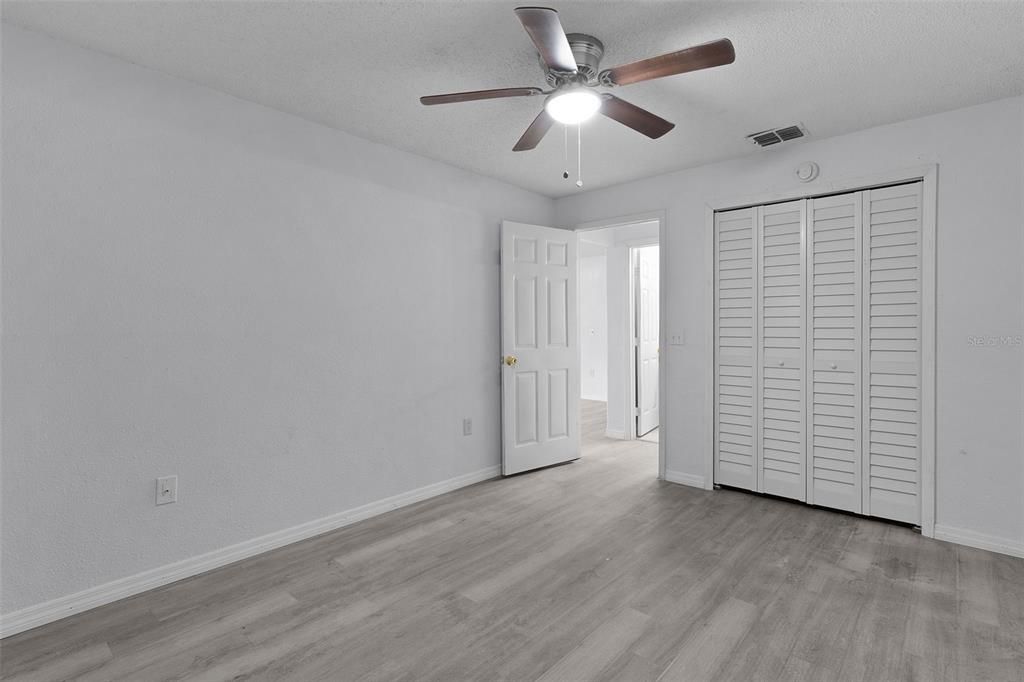 For Sale: $279,990 (3 beds, 1 baths, 1200 Square Feet)