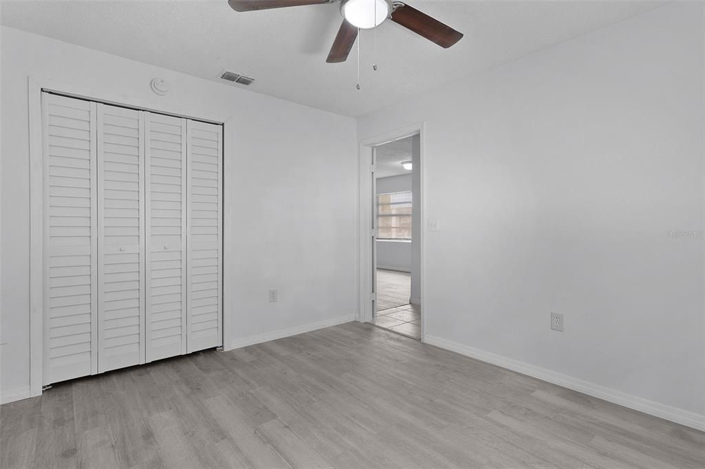 For Sale: $279,990 (3 beds, 1 baths, 1200 Square Feet)