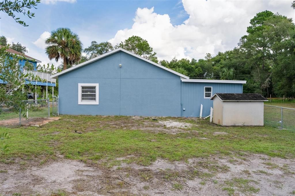 For Sale: $279,990 (3 beds, 1 baths, 1200 Square Feet)