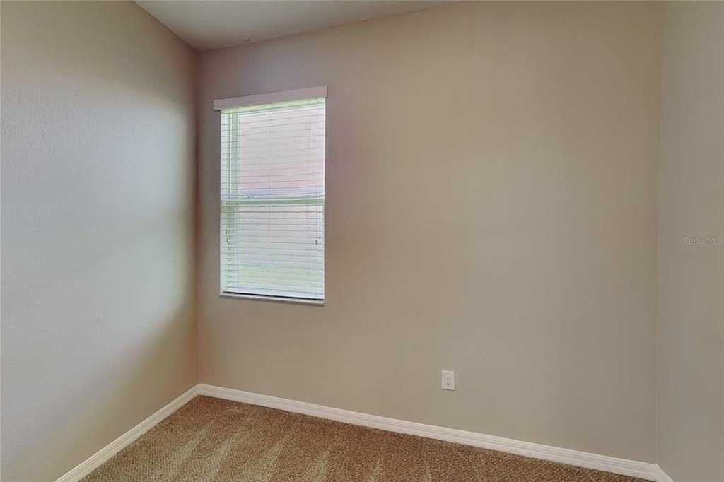For Rent: $1,969 (3 beds, 2 baths, 1271 Square Feet)