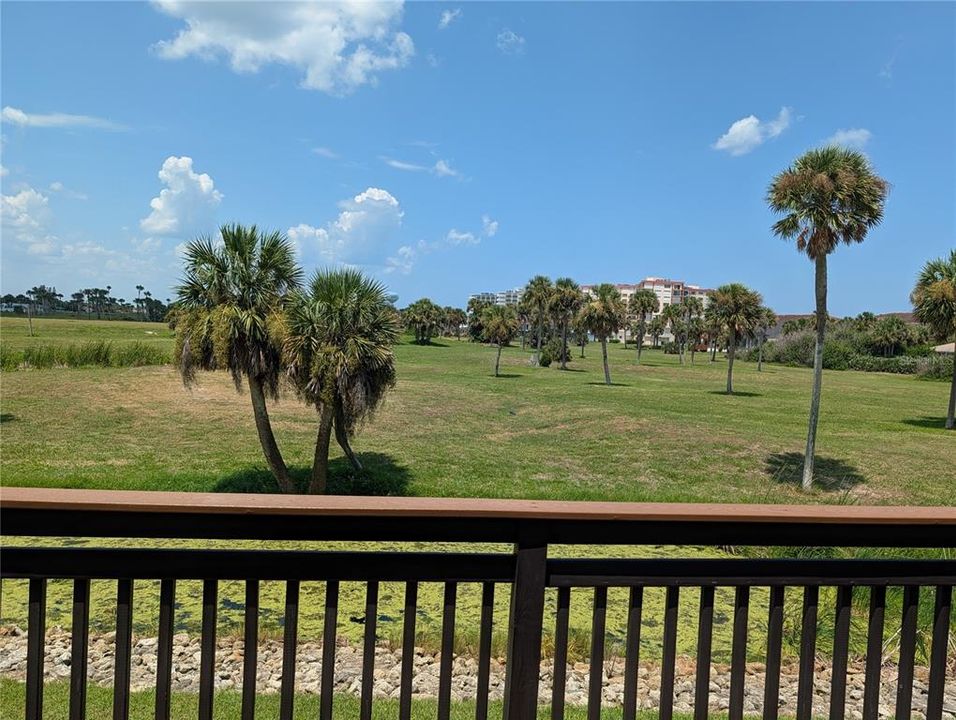 Под контрактом: $1,800 (2 спален, 2 ванн, 1184 Квадратных фут)