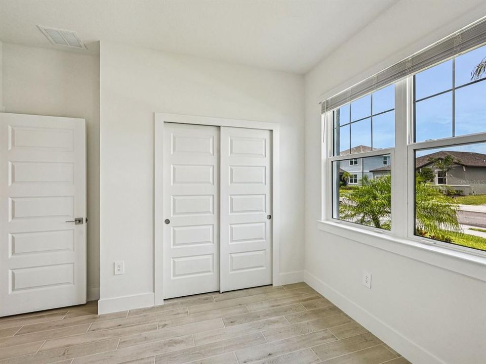 Active With Contract: $496,490 (4 beds, 3 baths, 2190 Square Feet)