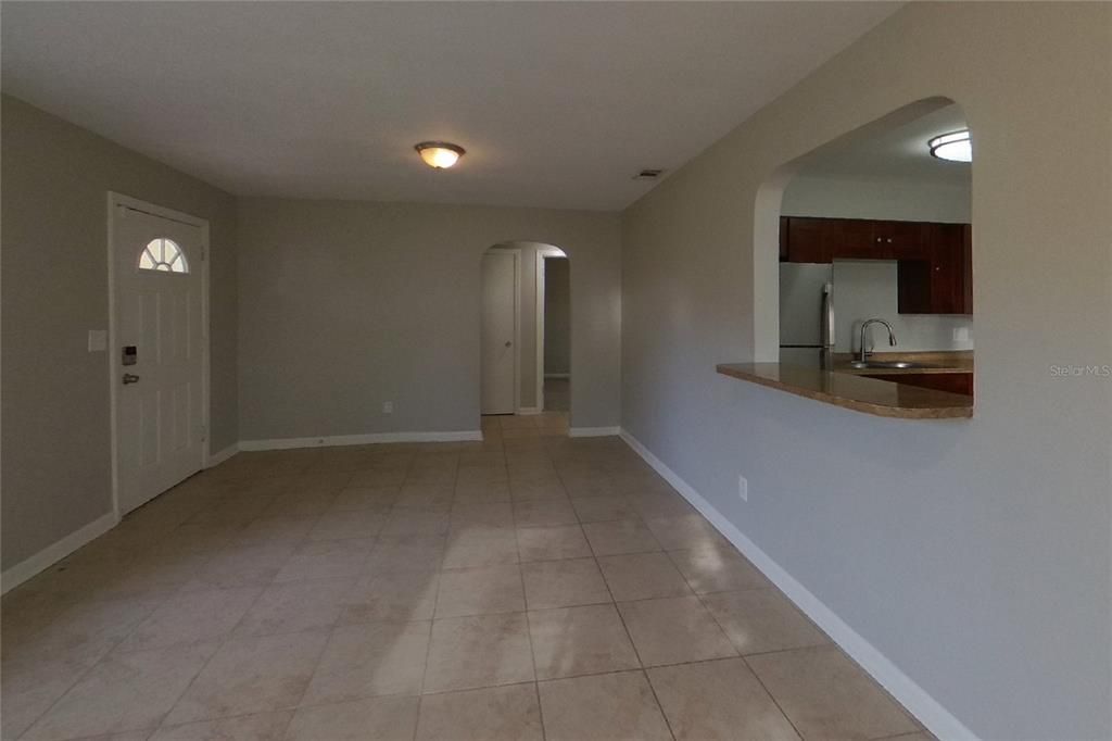 For Rent: $2,499 (3 beds, 2 baths, 1432 Square Feet)