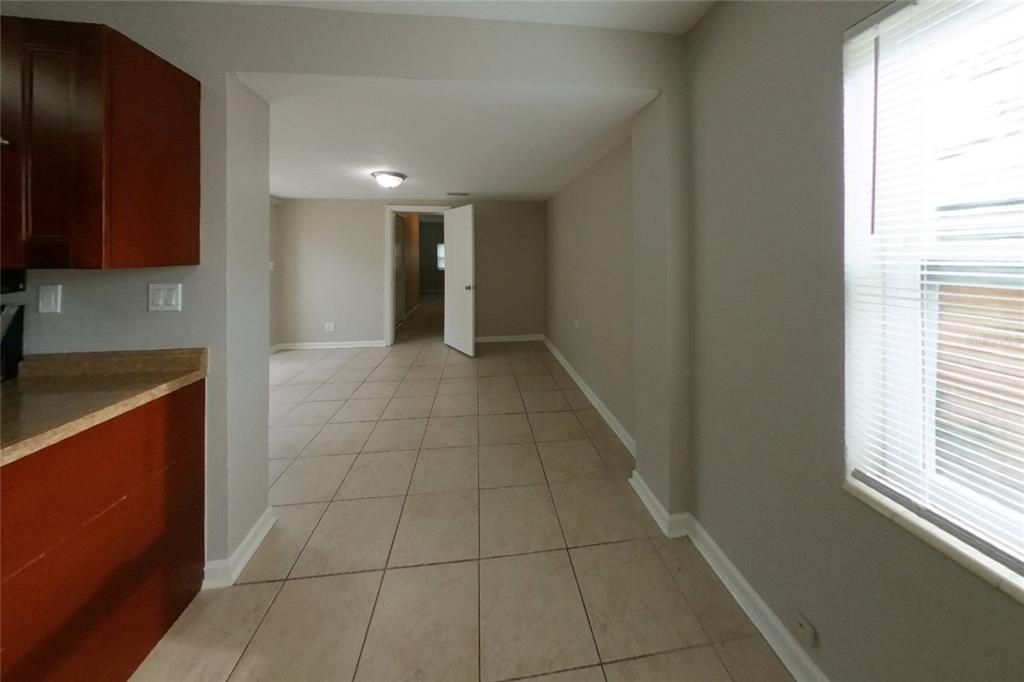 For Rent: $2,499 (3 beds, 2 baths, 1432 Square Feet)