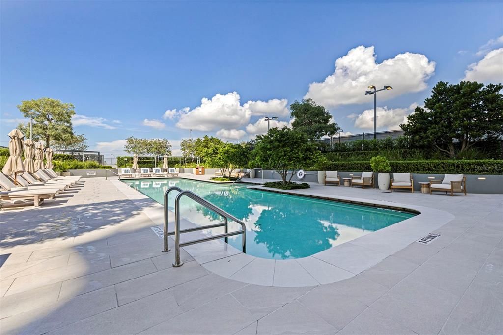 For Sale: $2,950,000 (3 beds, 3 baths, 2815 Square Feet)