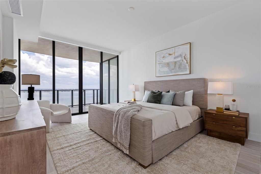 For Sale: $2,950,000 (3 beds, 3 baths, 2815 Square Feet)