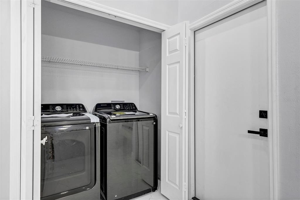 For Sale: $579,000 (3 beds, 2 baths, 1694 Square Feet)