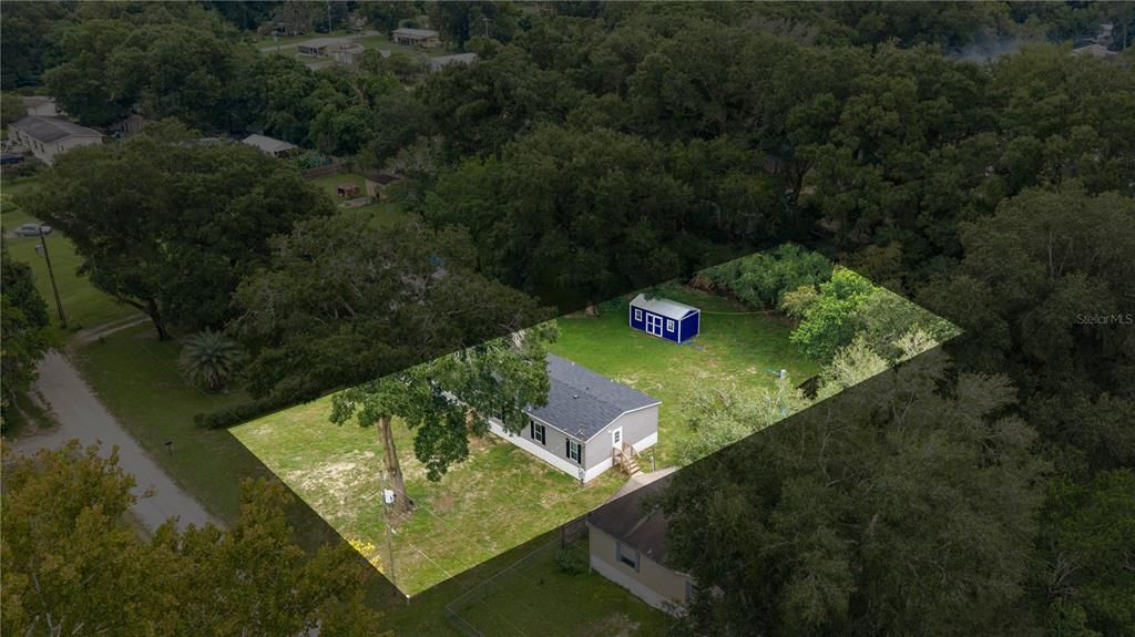 For Sale: $249,900 (4 beds, 3 baths, 1976 Square Feet)