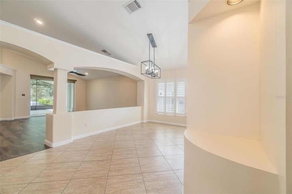 For Sale: $415,000 (4 beds, 2 baths, 1926 Square Feet)