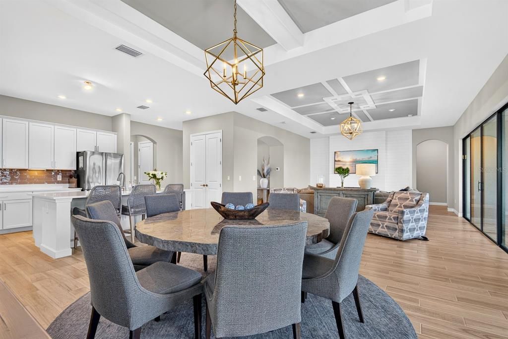 For Sale: $970,000 (3 beds, 3 baths, 2787 Square Feet)