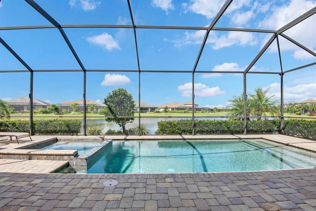 For Sale: $970,000 (3 beds, 3 baths, 2787 Square Feet)