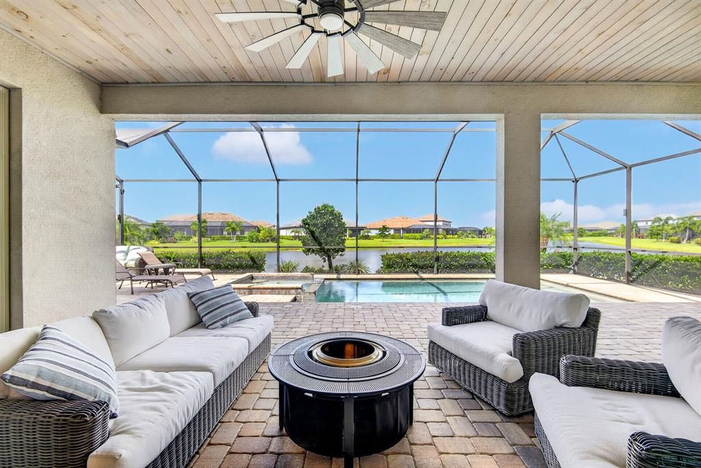 For Sale: $970,000 (3 beds, 3 baths, 2787 Square Feet)