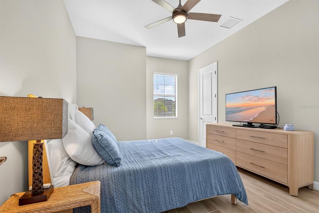 For Sale: $970,000 (3 beds, 3 baths, 2787 Square Feet)