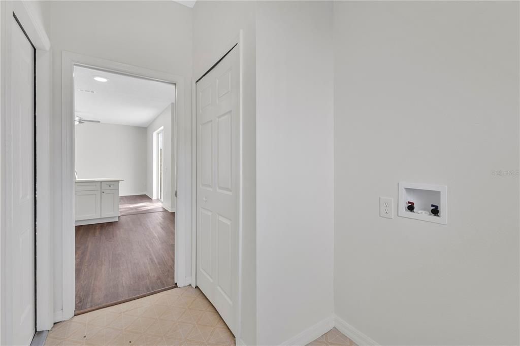 Active With Contract: $274,900 (4 beds, 2 baths, 1744 Square Feet)