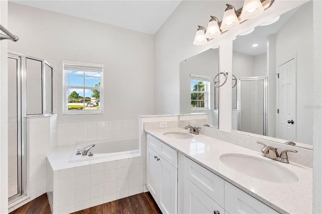 Active With Contract: $274,900 (4 beds, 2 baths, 1744 Square Feet)