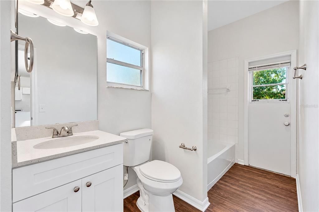 Active With Contract: $274,900 (4 beds, 2 baths, 1744 Square Feet)