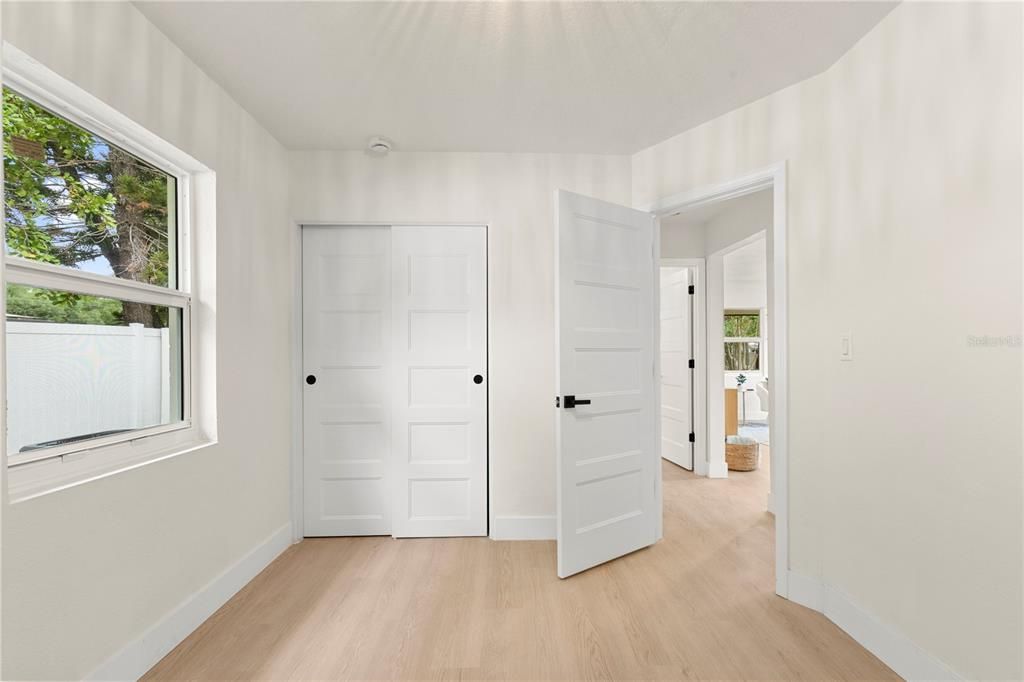 For Sale: $499,000 (4 beds, 2 baths, 1526 Square Feet)