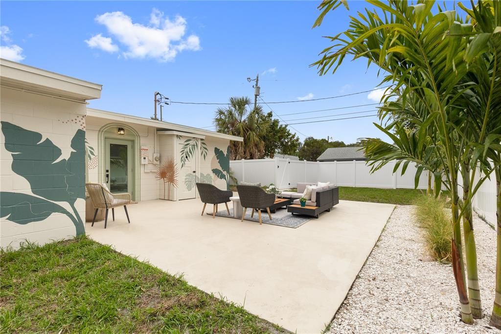 For Sale: $499,000 (4 beds, 2 baths, 1526 Square Feet)