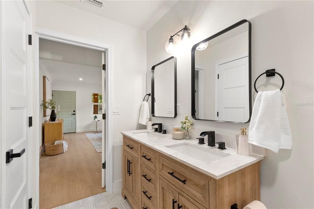 For Sale: $499,000 (4 beds, 2 baths, 1526 Square Feet)